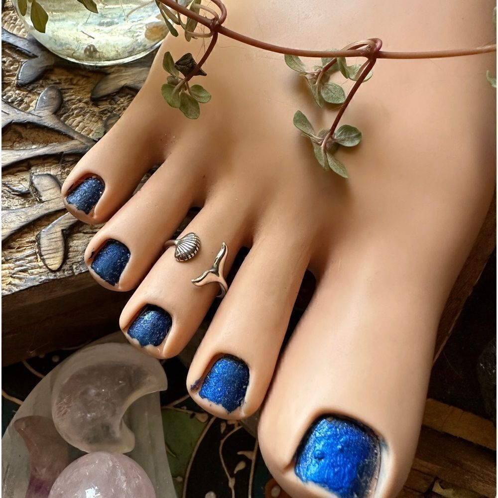Fish Tail & Shell Sterling Silver Toe Ring - Picture 3 of 4